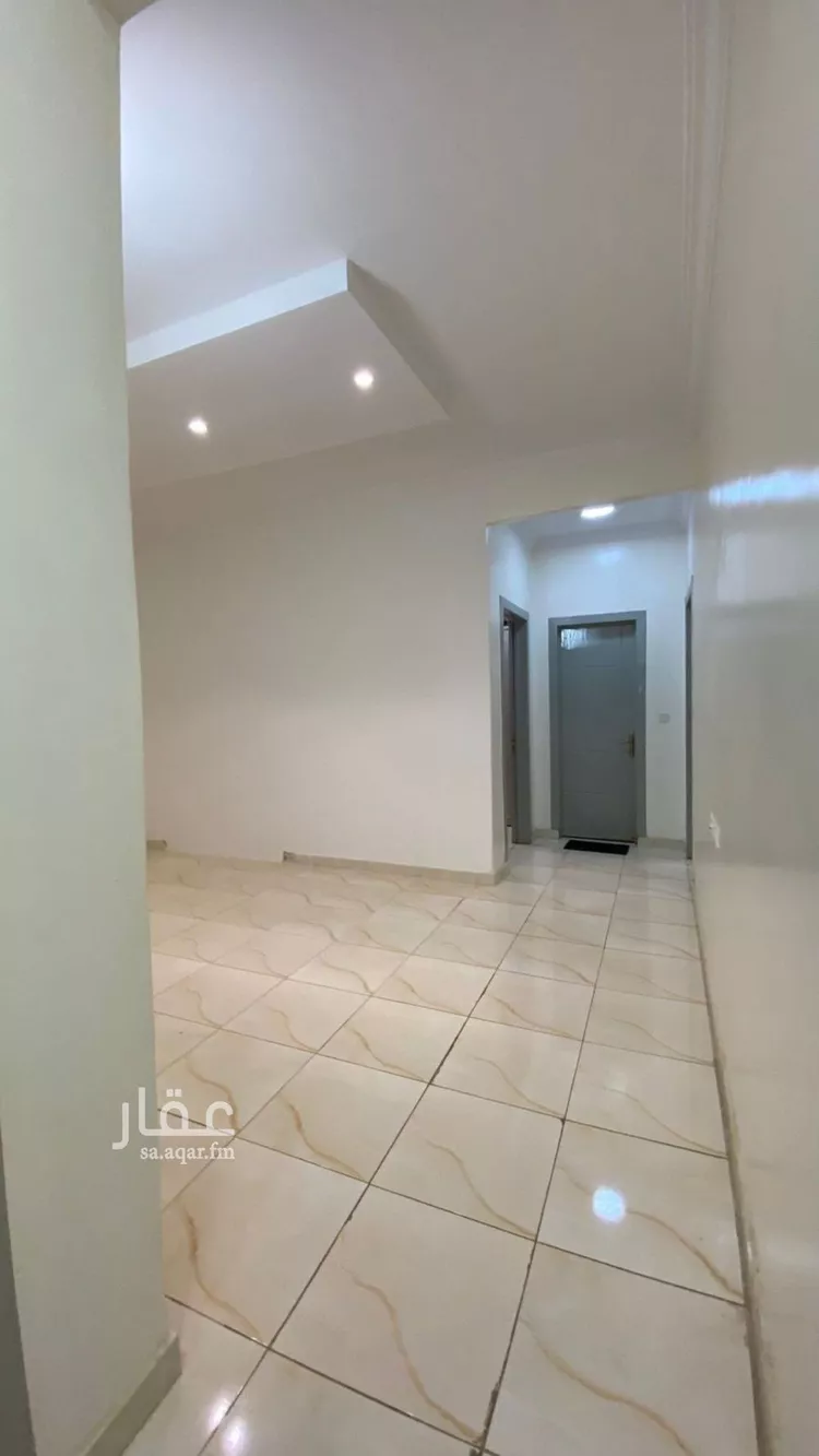 شقة للإيجار في شارع محمد بن الفرضي, حي السعادة, مدينة الرياض, منطقة الرياض صورة 4
