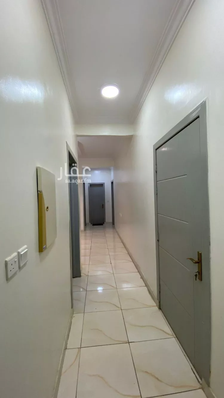 شقة للإيجار في شارع محمد بن الفرضي, حي السعادة, مدينة الرياض, منطقة الرياض صورة 3