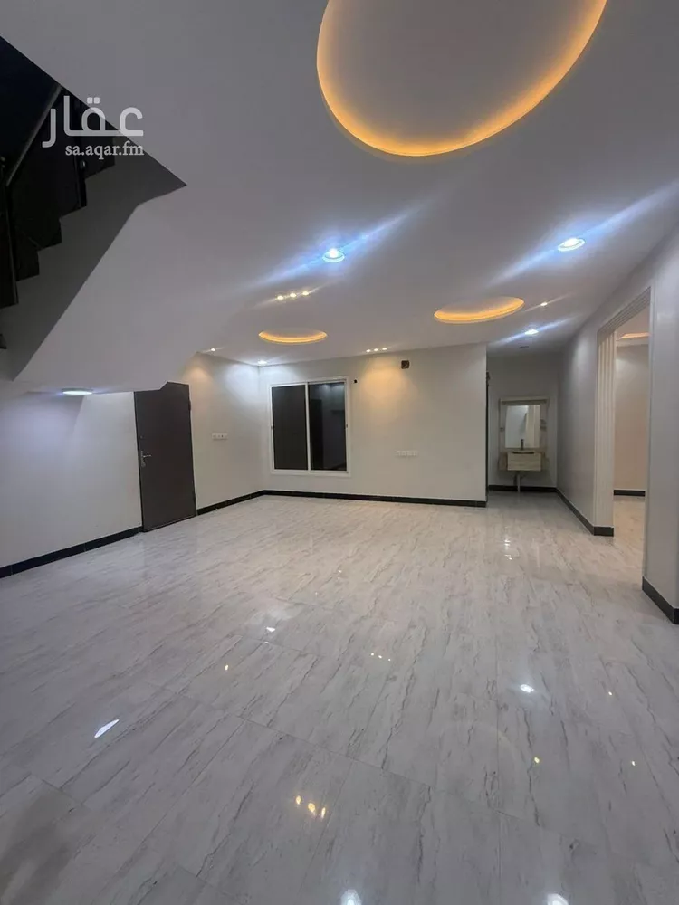 فيلا للإيجار في شارع أبي القاسم التغلبي, حي بدر, مدينة الرياض, منطقة الرياض صورة 3