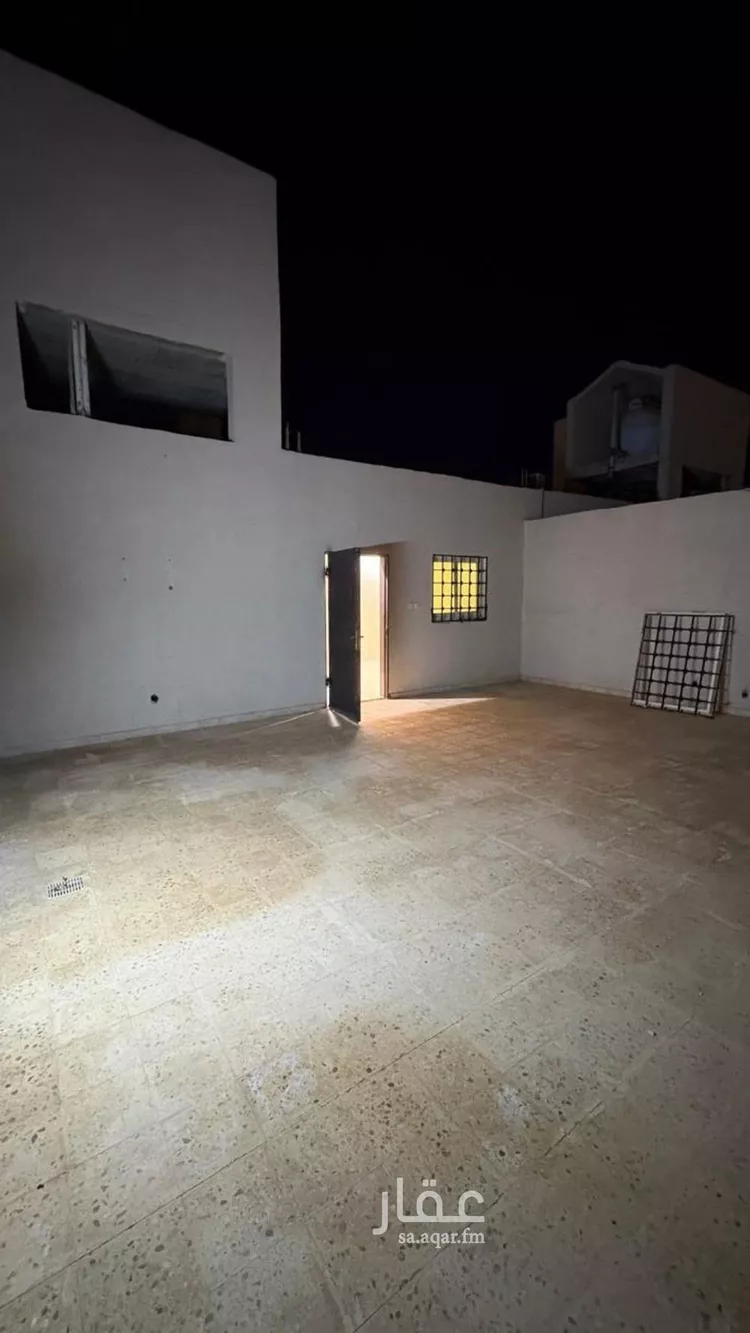 فيلا للإيجار في شارع عبدالرحمن بشناق, حي المهدية, مدينة الرياض, منطقة الرياض صورة 3