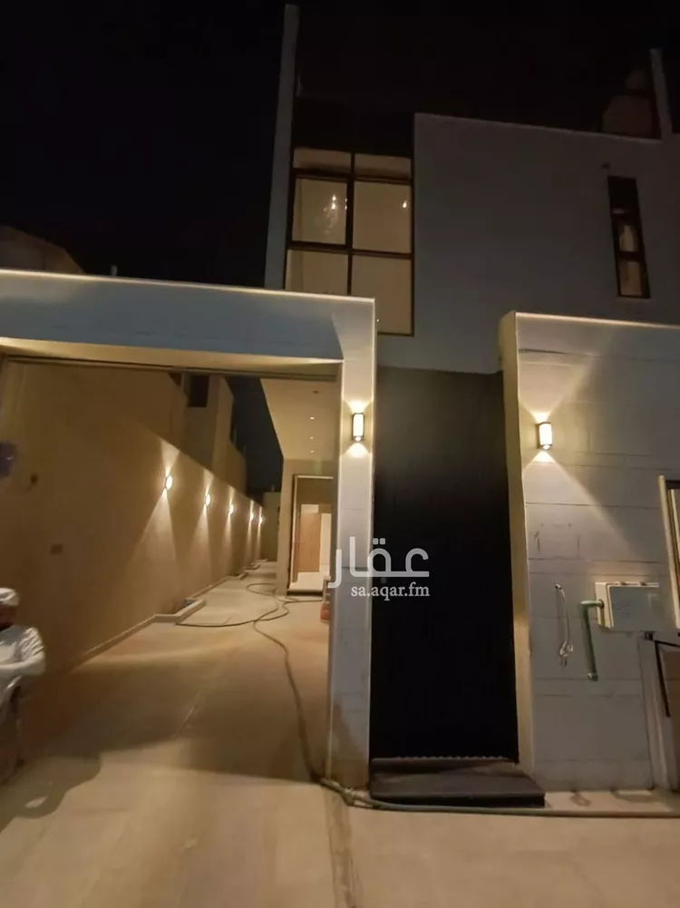 دور للبيع في شارع مصطفى الطوسي, حي طويق, مدينة الرياض, منطقة الرياض