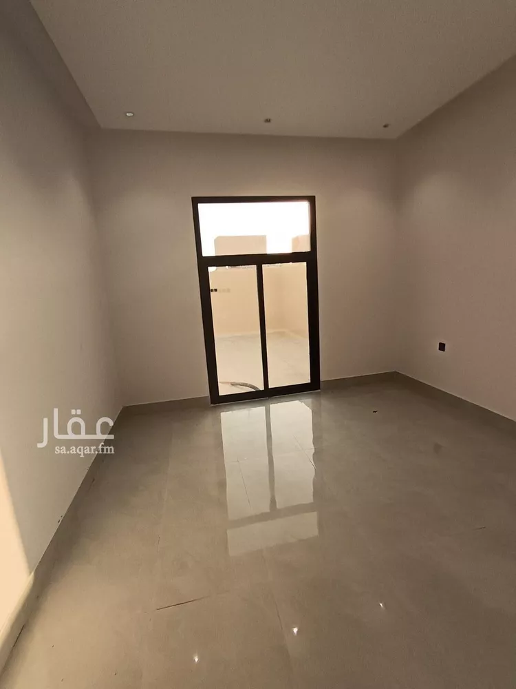 دور للبيع في شارع أحمد بن حسين قنق, حي طويق, مدينة الرياض, منطقة الرياض صورة 3