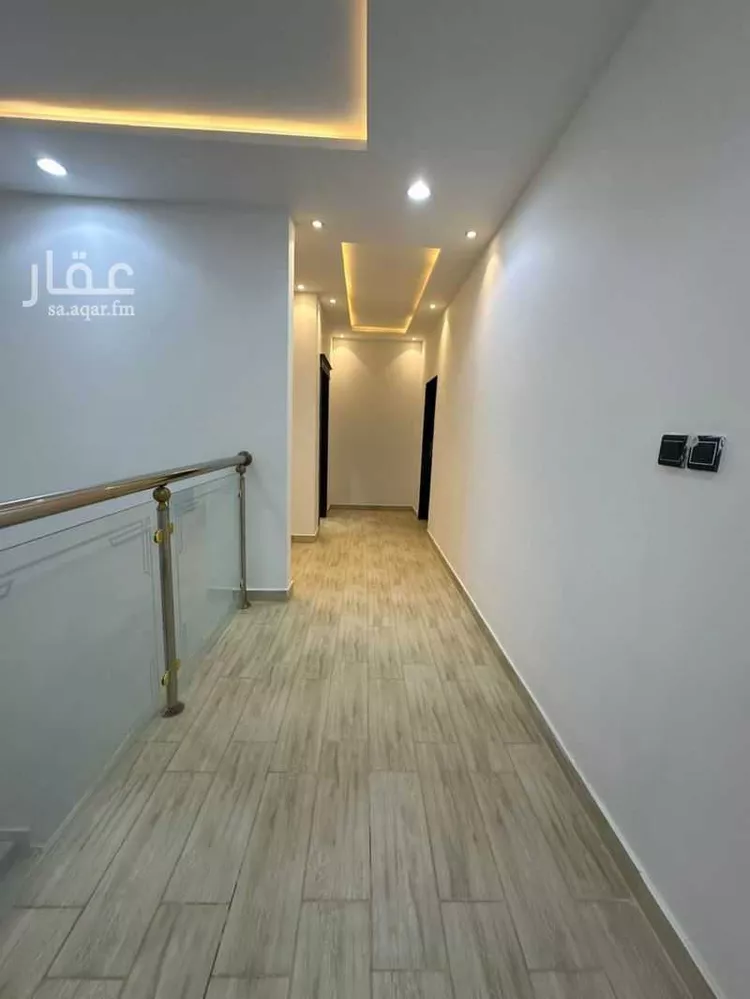 فيلا للإيجار في شارع ابن أحمد اللخمي, حي الرمال, مدينة الرياض, منطقة الرياض صورة 3