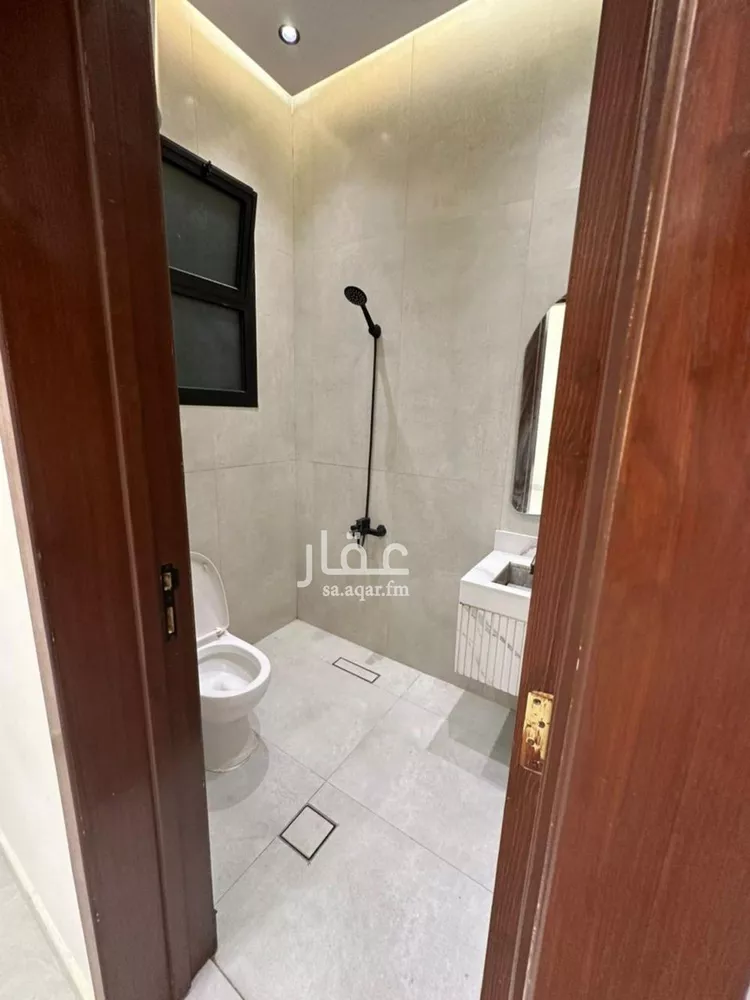 Floor for Rent in Riyadh Badr صورة 3
