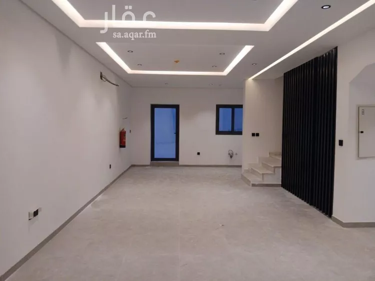 فيلا للإيجار في شارع عبدالله بن حبان, حي الرمال, مدينة الرياض, منطقة الرياض