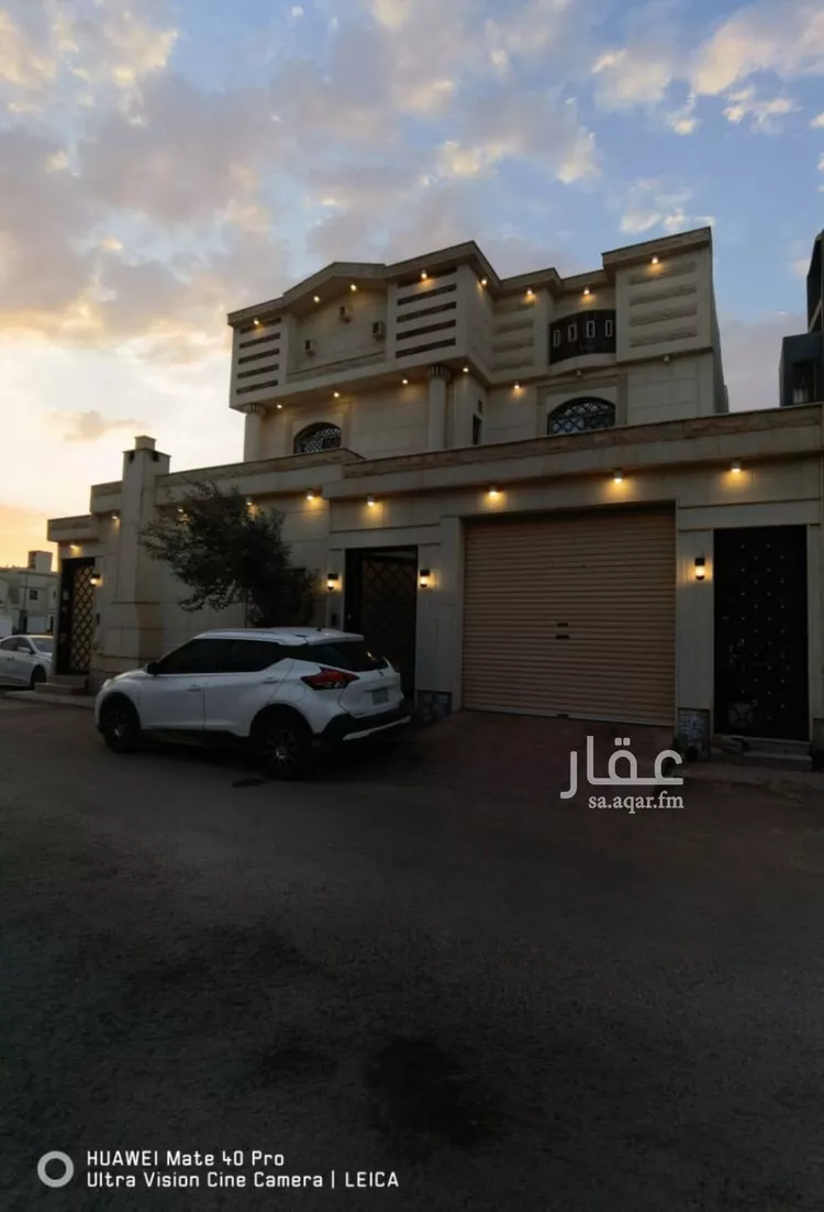 فيلا للبيع في شارع عبدالعزيز الأحيدب, حي الرمال, مدينة الرياض, منطقة الرياض