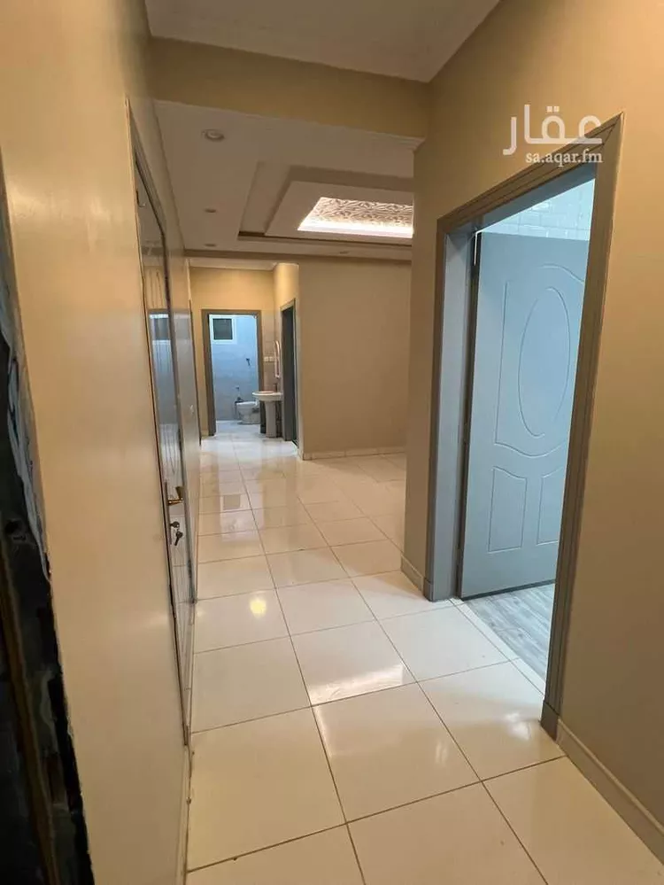 شقة للإيجار في شارع الفخر الأصبهاني ، حي السعادة ، الرياض ، منطقة الرياض
