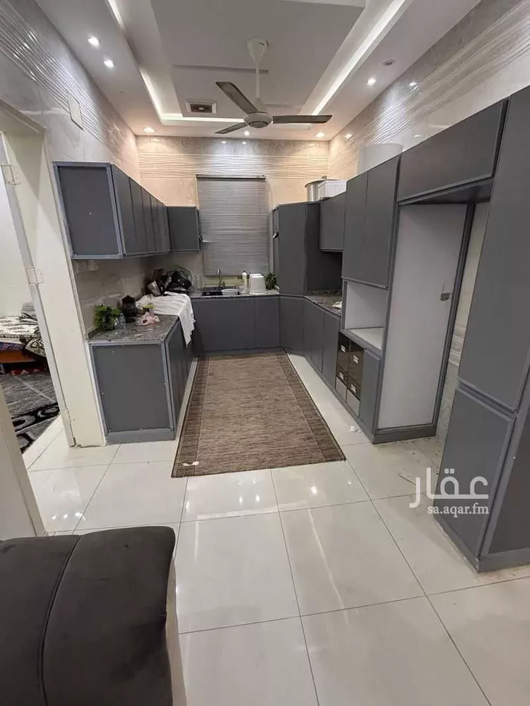 عمارة للإيجار في حي الخضراء 1, مدينة بيش, منطقة جازان صورة 2