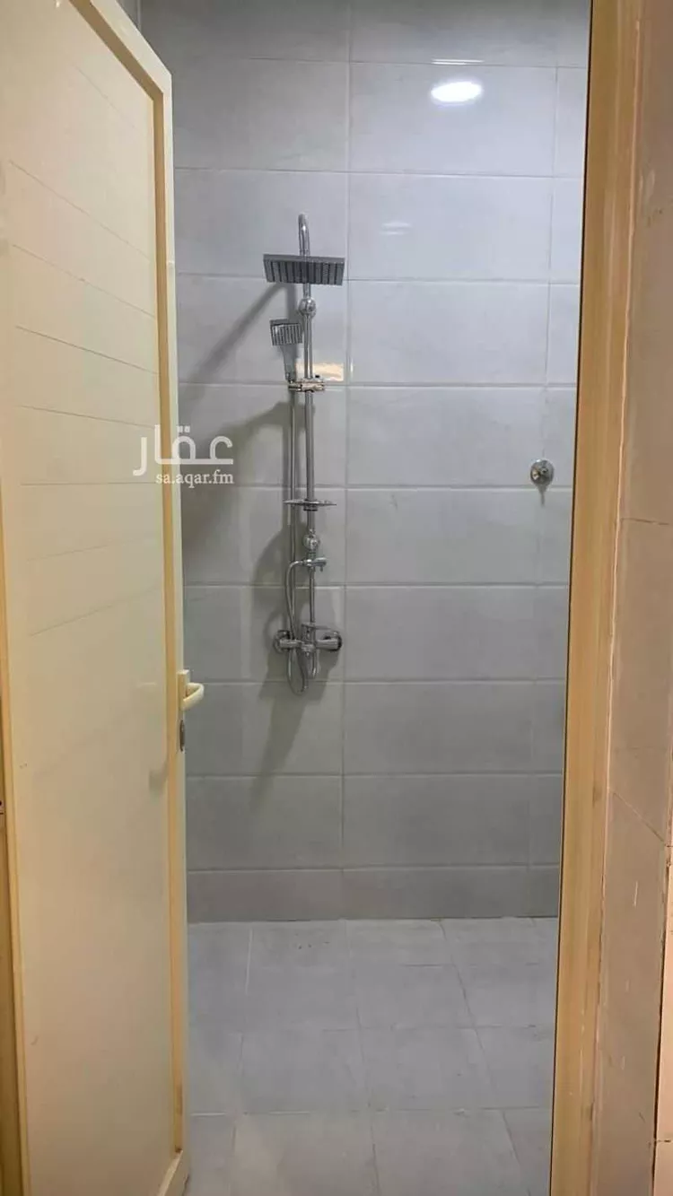 شقة للإيجار في شارع جماع ابن ضرار, حي الخضراء 1, مدينة بيش, منطقة جازان 11