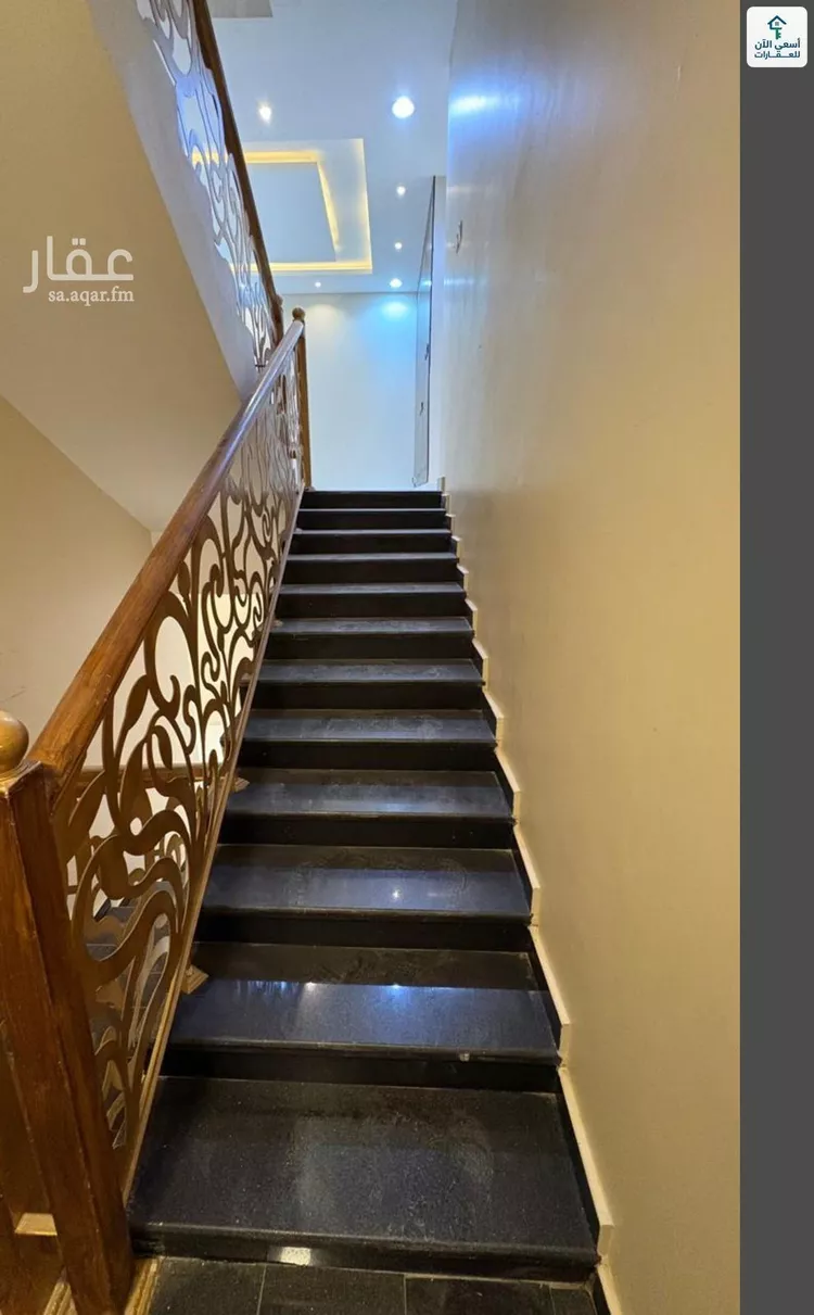 فيلا للإيجار في شارع الحافظ بن كثير, حي المهدية, مدينة الرياض, منطقة الرياض صورة 2