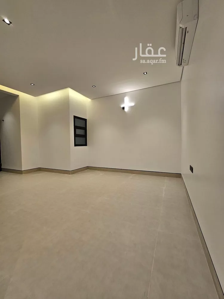 شقة للبيع في شارع شارع الامام عبدالعزيز بن محمد, حي غرناطة, مدينة المزاحميه, منطقة الرياض صورة 2