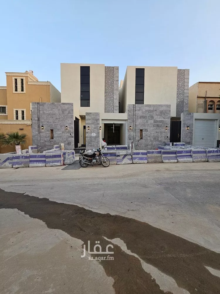 دور للبيع في شارع أبين, حي العريجاء الغربي, مدينة الرياض, منطقة الرياض صورة 2