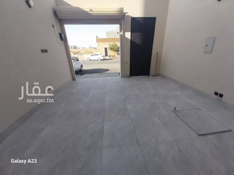 دور للبيع في شارع أحمد بن محمد الغزي, حي العوالي, مدينة الرياض, منطقة الرياض صورة 2