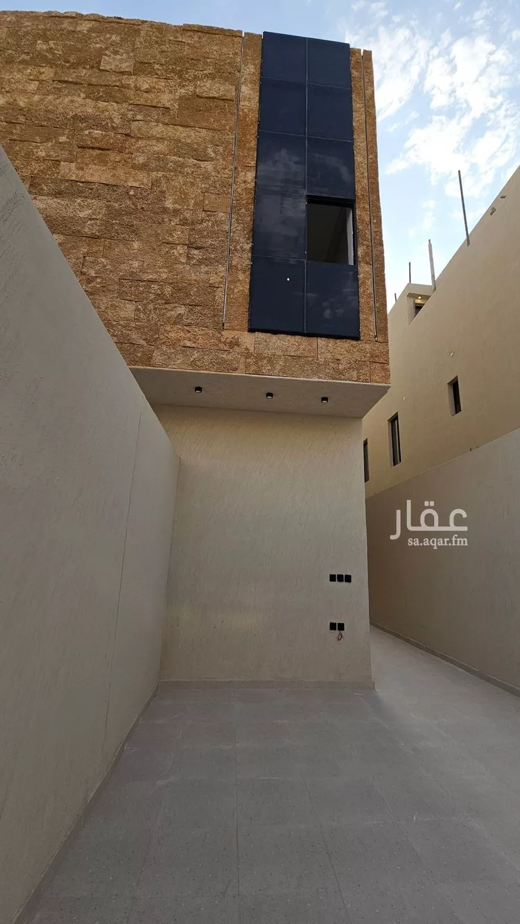 دور للبيع في حي عكاظ, مدينة الرياض, منطقة الرياض صورة 3