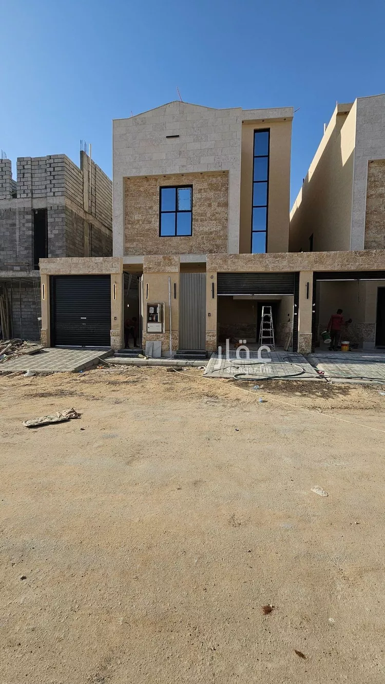 دور للبيع في شارع ابن عمر القرشي, حي طويق, مدينة الرياض, منطقة الرياض صورة 2