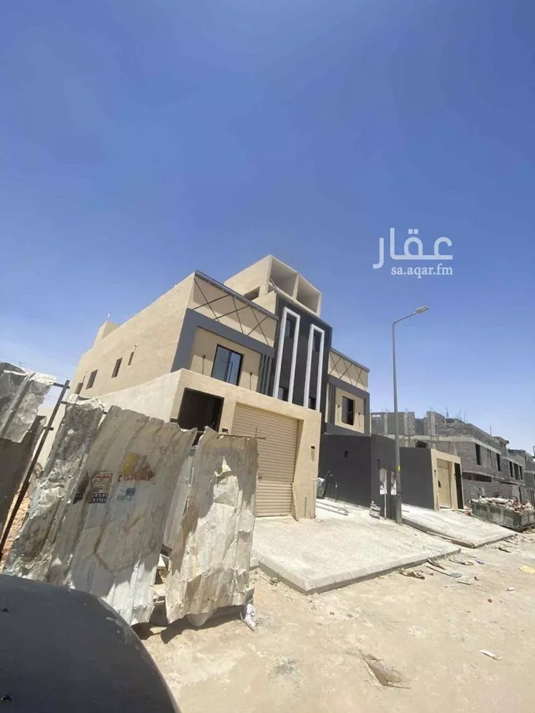 دور للبيع في شارع الشامي الصالحي, حي عكاظ, مدينة الرياض, منطقة الرياض صورة 3