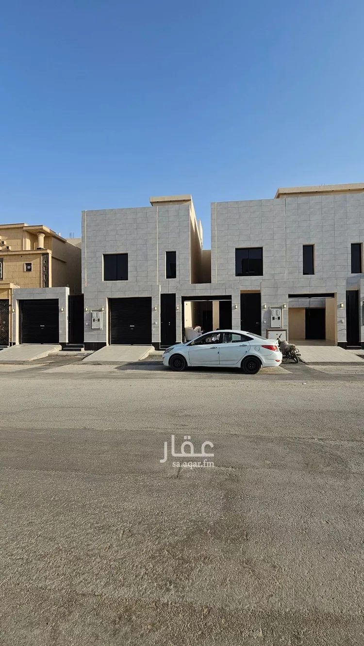 دور للبيع في شارع إسماعيل الصفار, حي طويق, مدينة الرياض, منطقة الرياض