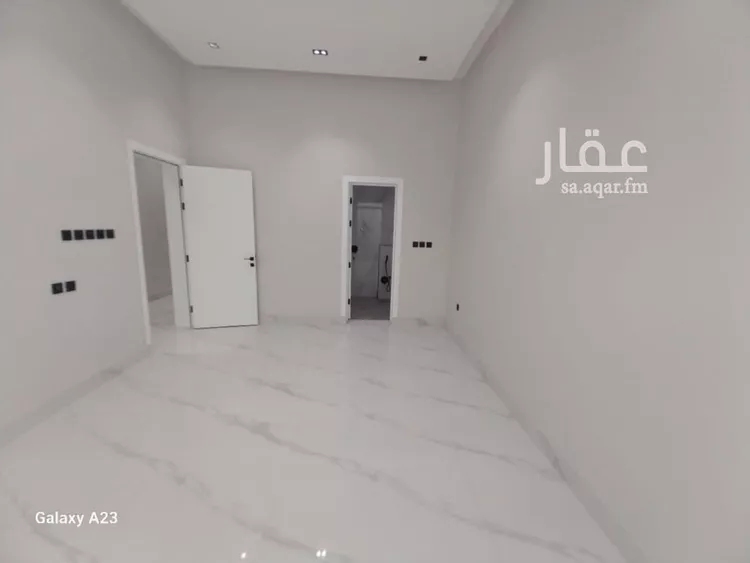 دور للبيع في شارع أحمد بن محمد الغزي, حي العوالي, مدينة الرياض, منطقة الرياض صورة 3