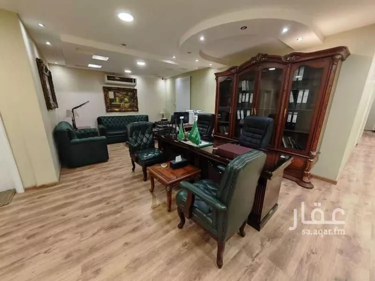 مكتب تجاري للإيجار في شارع العليا, حي الورود, مدينة الرياض, منطقة الرياض صورة 4