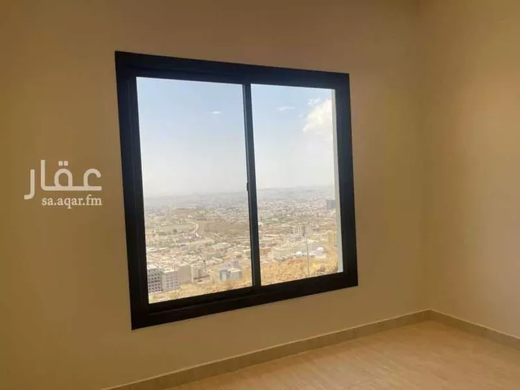 فيلا للبيع في شارع ابو رواث, حي السلام, مدينة أبها, منطقة عسير صورة 2
