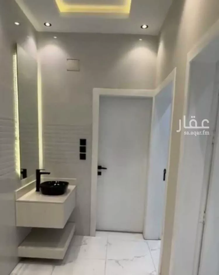 Apartment for Sale in Khamis Mushait Al Moosa Subdivision 7