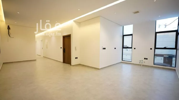 فيلا للإيجار في شارع أحمد الطرطوشي, حي العارض, مدينة الرياض, منطقة الرياض صورة 3