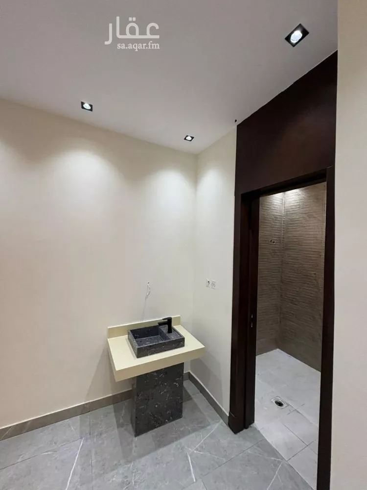 دور للإيجار في شارع إبراهيم رفعت, حي عكاظ, مدينة الرياض, منطقة الرياض صورة 4
