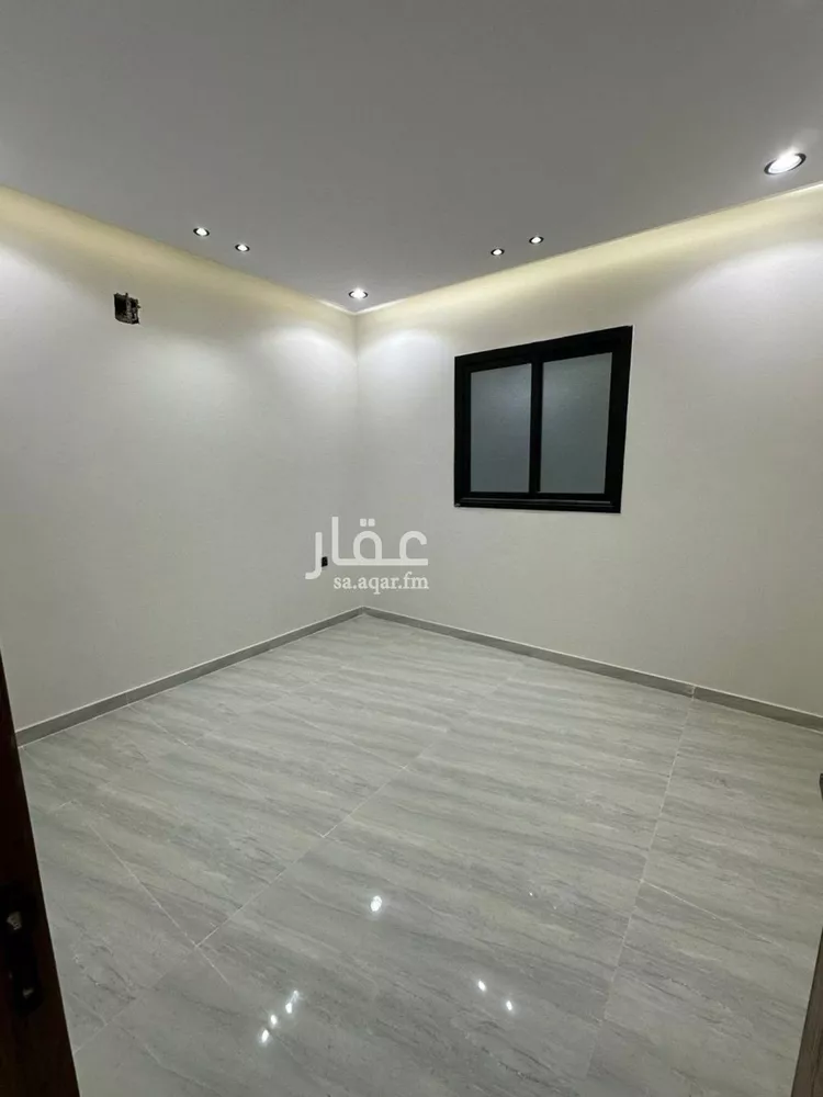 فيلا للإيجار في شارع الجوال, حي طيبة, مدينة الرياض, منطقة الرياض صورة 4