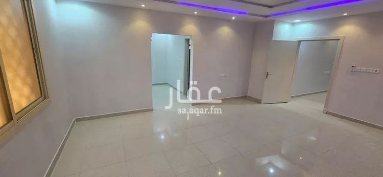 فيلا للإيجار في شارع أحمد بن زواوي المالكي, حي طويق, مدينة الرياض, منطقة الرياض صورة 3