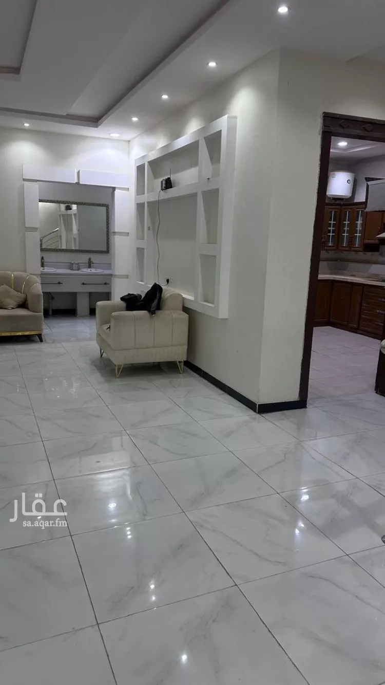 فيلا للإيجار في شارع أحمد بن زواوي المالكي, حي طويق, مدينة الرياض, منطقة الرياض صورة 3