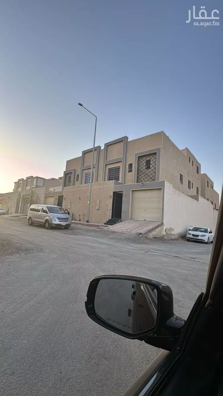 فيلا للإيجار في شارع أحمد بن زواوي المالكي, حي طويق, مدينة الرياض, منطقة الرياض صورة 3