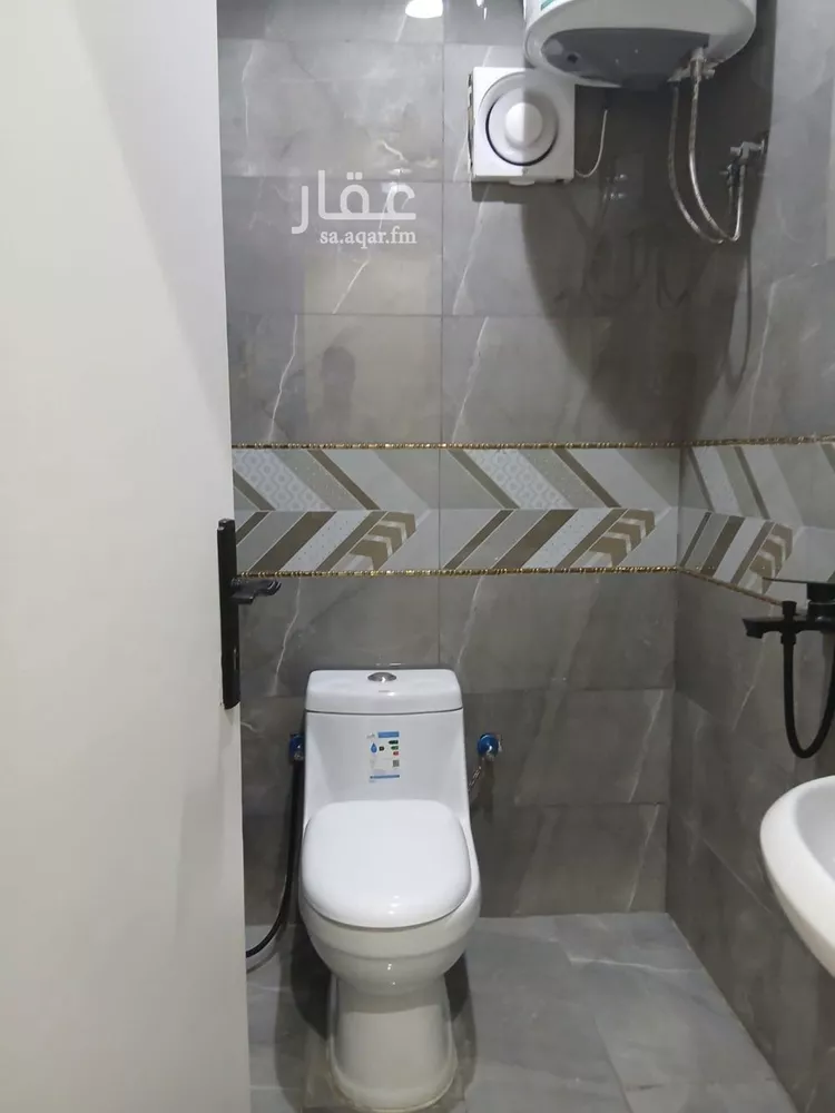 شقة للإيجار في شارع التحلية, حي العقيق, مدينة الرياض, منطقة الرياض صورة 3