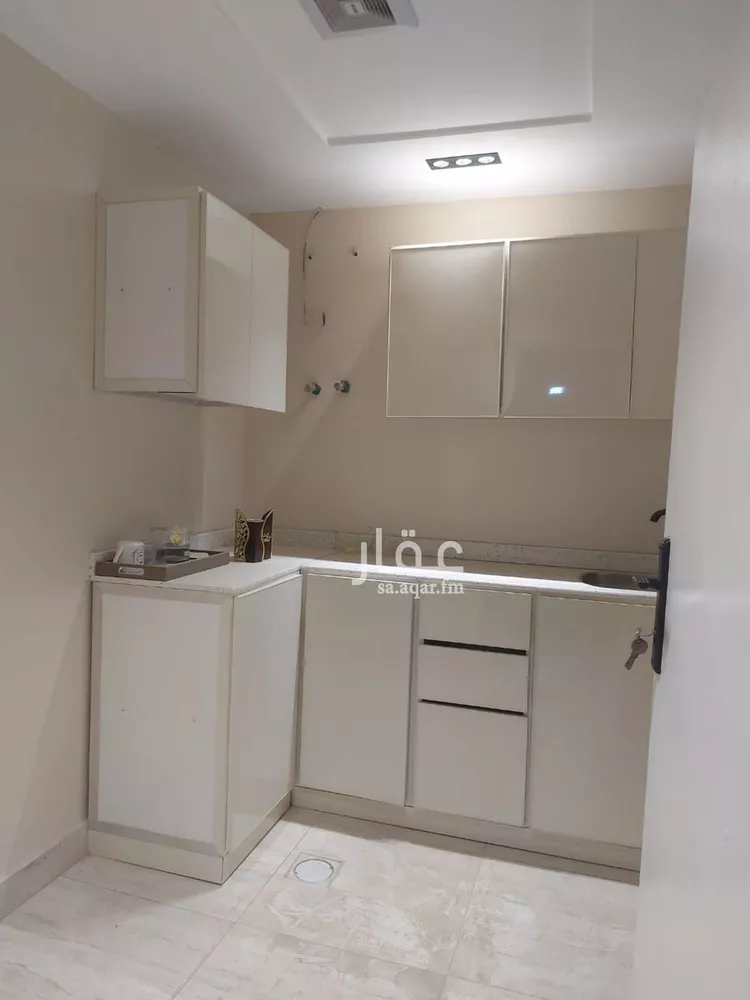 شقة للإيجار في شارع العمرة, حي الملقا, مدينة الرياض, منطقة الرياض صورة 2