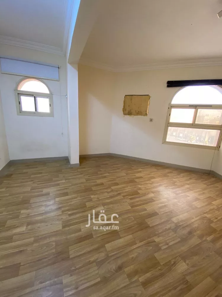 شقة للإيجار في شارع زيد بن ثابت, حي الحزام الذهبي, مدينة الاحساء, المنطقة الشرقية