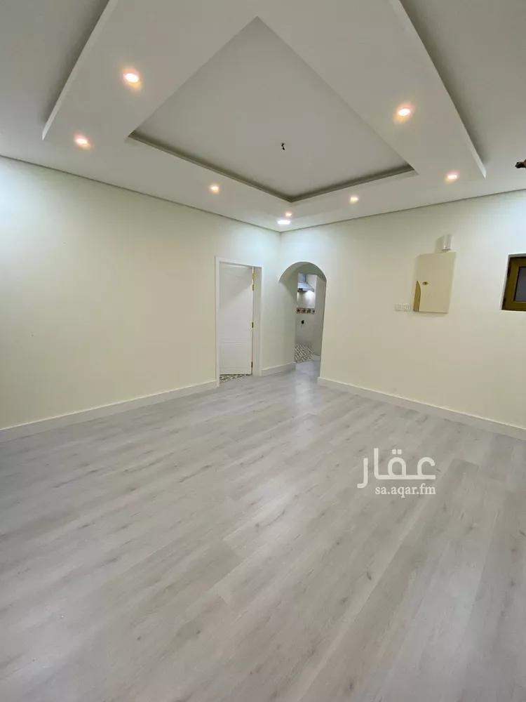 شقة للإيجار في شارع زيد بن ثابت, حي الحزام الذهبي, مدينة الاحساء, المنطقة الشرقية