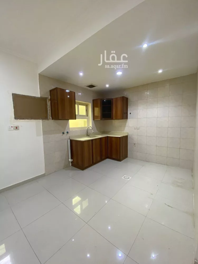شقة للإيجار في شارع عبيد الله بن ابي يزيد, حي محاسن الأول, مدينة الاحساء, المنطقة الشرقية صورة 3