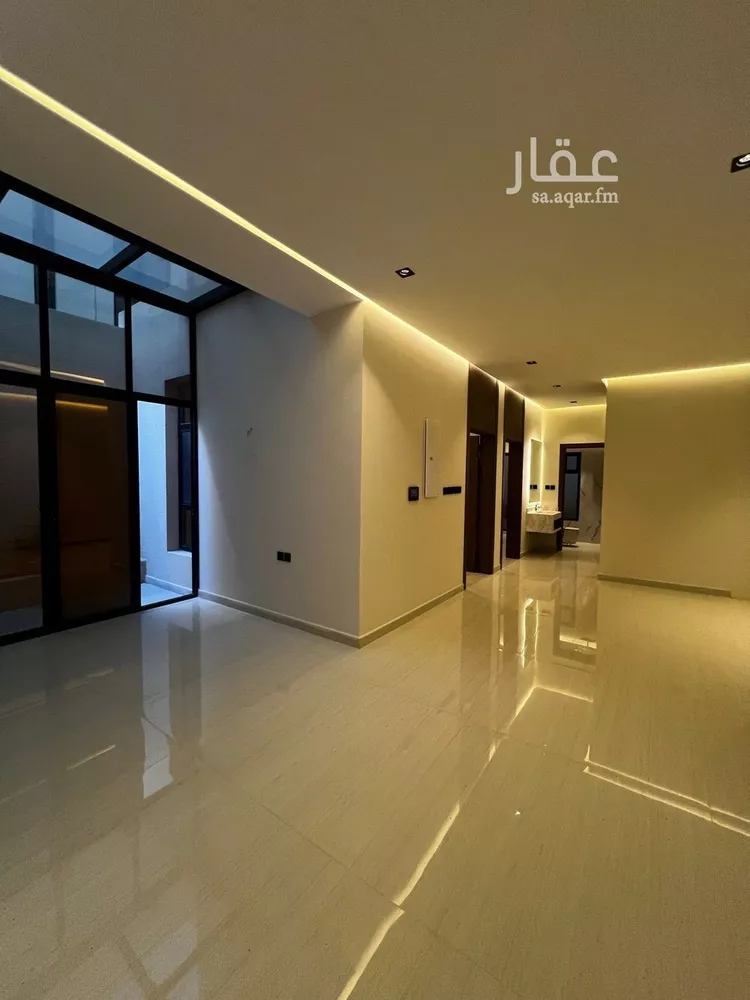 دور للبيع في شارع زكريا بن إسحاق, حي النرجس, مدينة الرياض, منطقة الرياض 1 صورة