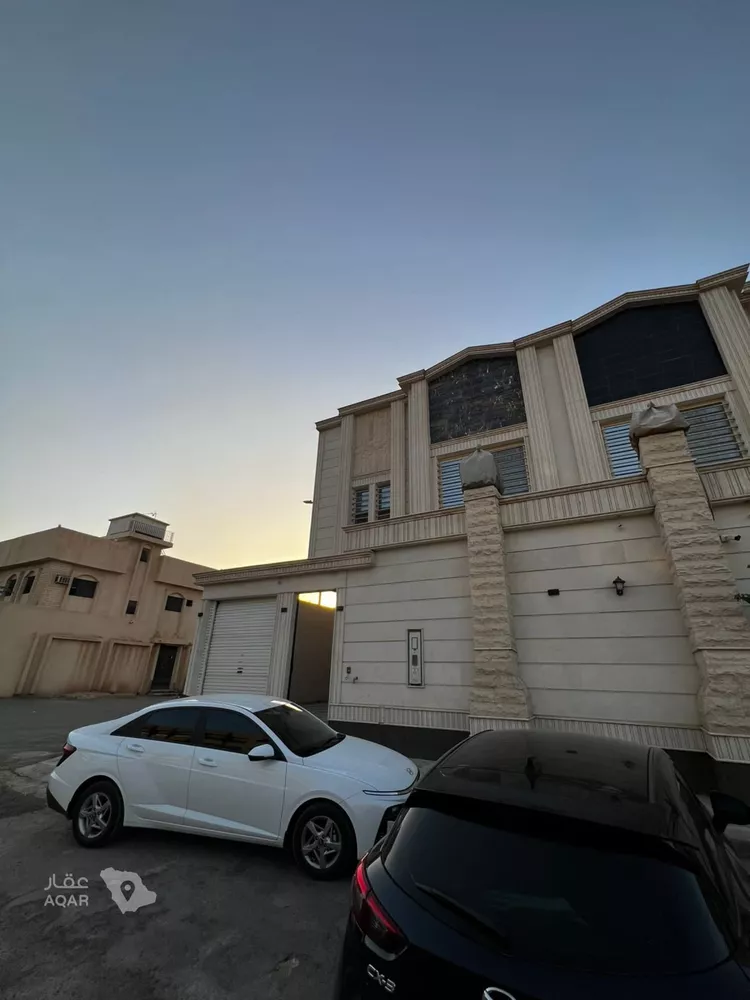 فيلا للبيع في شارع عقبة بن كعب, حي العريجاء الغربي, مدينة الرياض, منطقة الرياض صورة 4
