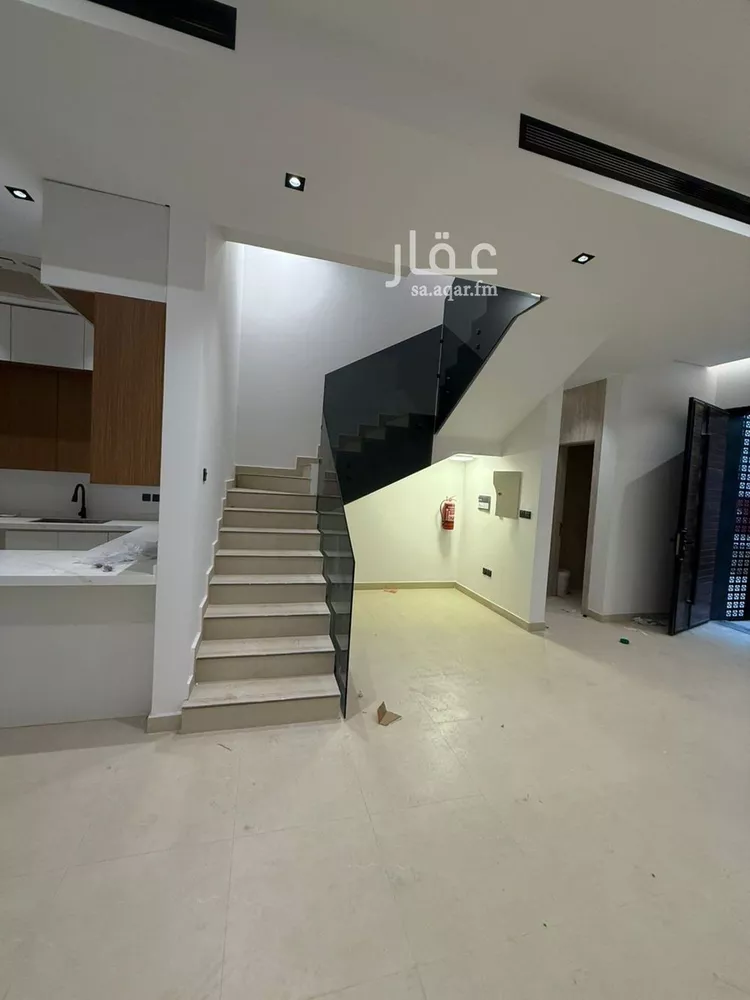 فيلا للإيجار في شارع خيبر, حي العارض, مدينة الرياض, منطقة الرياض صورة 2