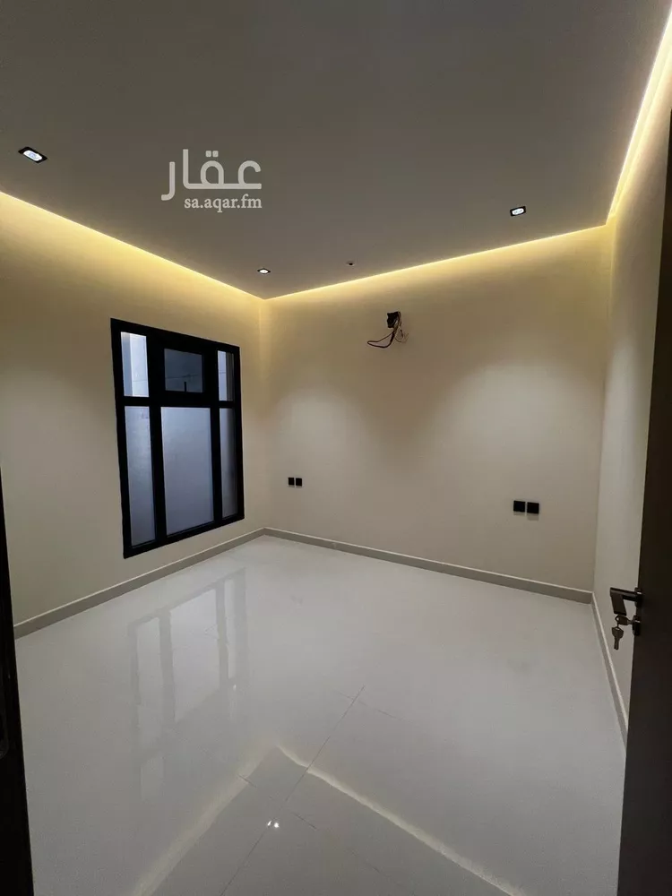 فيلا للبيع في شارع زكريا بن إسحاق, حي النرجس, مدينة الرياض, منطقة الرياض صورة 2