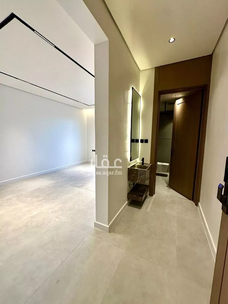 دور للبيع في شارع رقم 254, حي النرجس, مدينة الرياض, منطقة الرياض صورة 2