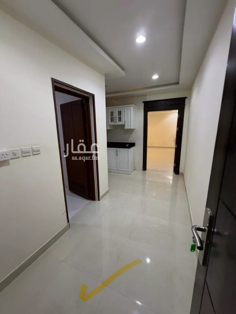 شقة للإيجار في شارع ينبع, حي بدر, مدينة الرياض, منطقة الرياض صورة 2
