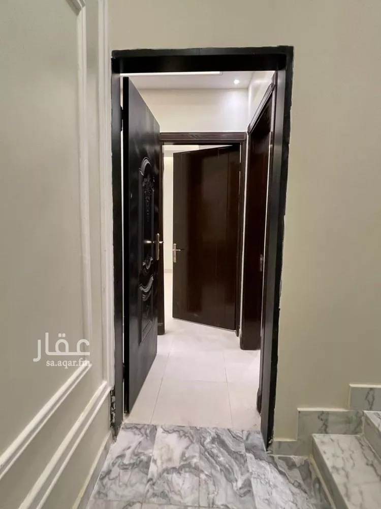 دور للبيع في شارع احمد العبدي, حي الشفاء, مدينة الرياض, منطقة الرياض صورة 5