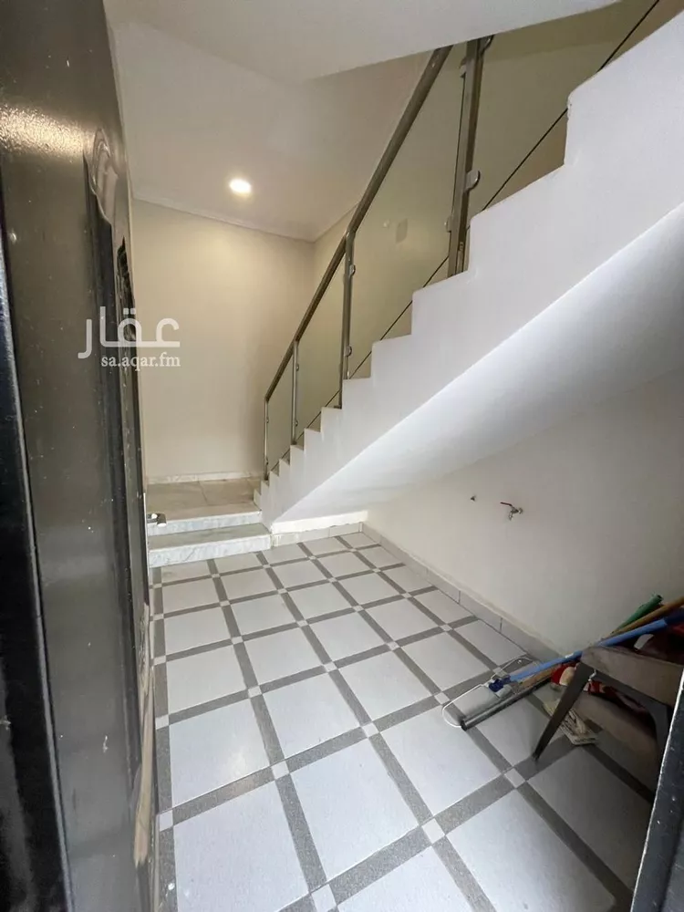 دور للبيع في شارع الصياد, حي الشفاء, مدينة الرياض, منطقة الرياض صورة 4