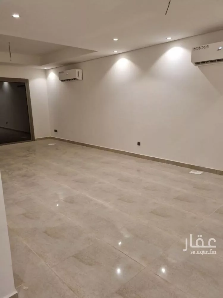 فيلا للإيجار في شارع أبي بكر بن محمد, حي النرجس, مدينة الرياض, منطقة الرياض صورة 2