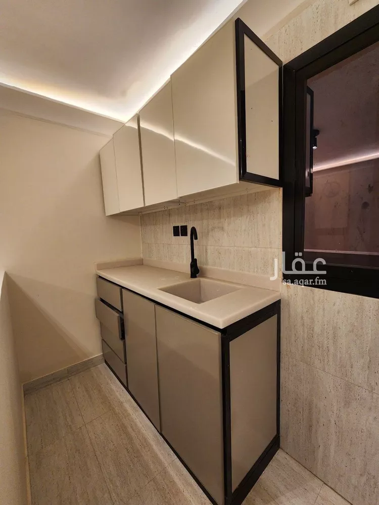 شقة للإيجار في شارع موسى بن نصير, حي العليا, مدينة الرياض, منطقة الرياض صورة 5