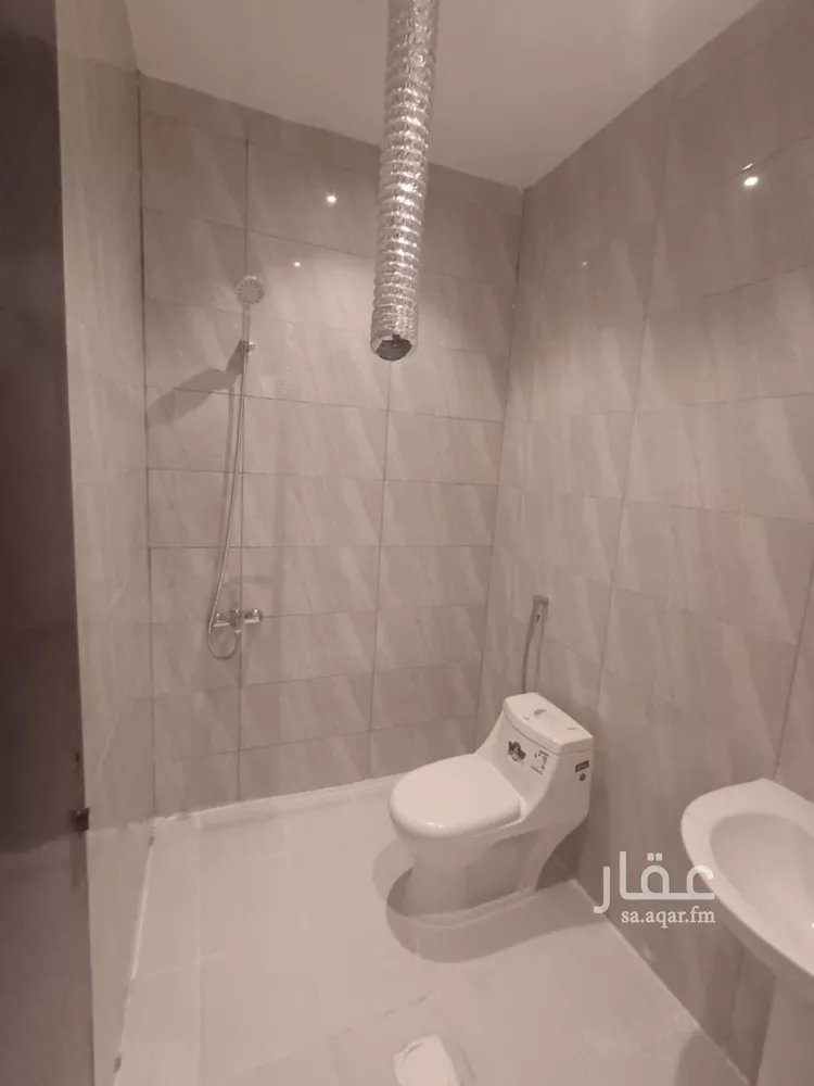 شقة للإيجار في شارع سفيان بن المهلب, حي الملك فيصل, مدينة الرياض, منطقة الرياض صورة 2
