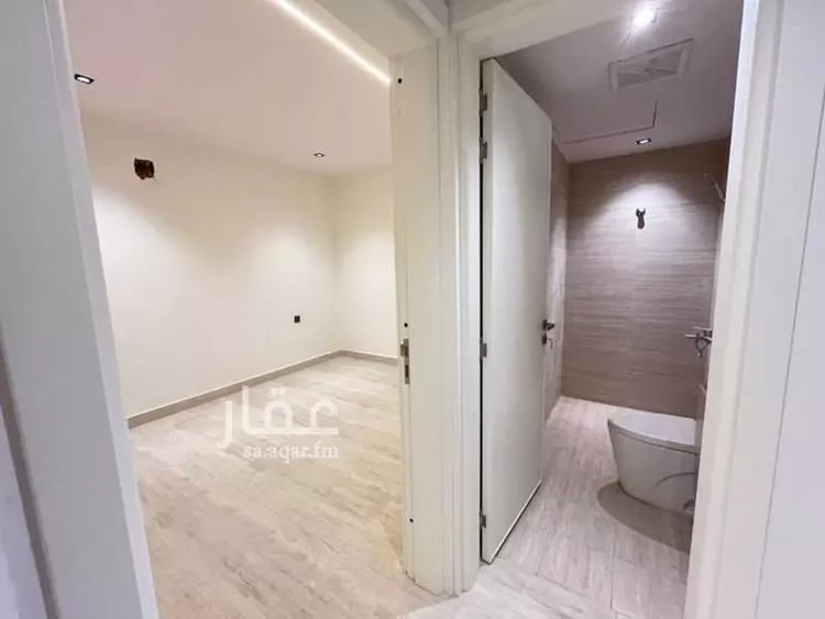 فيلا للإيجار في شارع يعقوب بن أبي الفضل ، حي عكاظ ، الرياض ، منطقة الرياض صورة 3