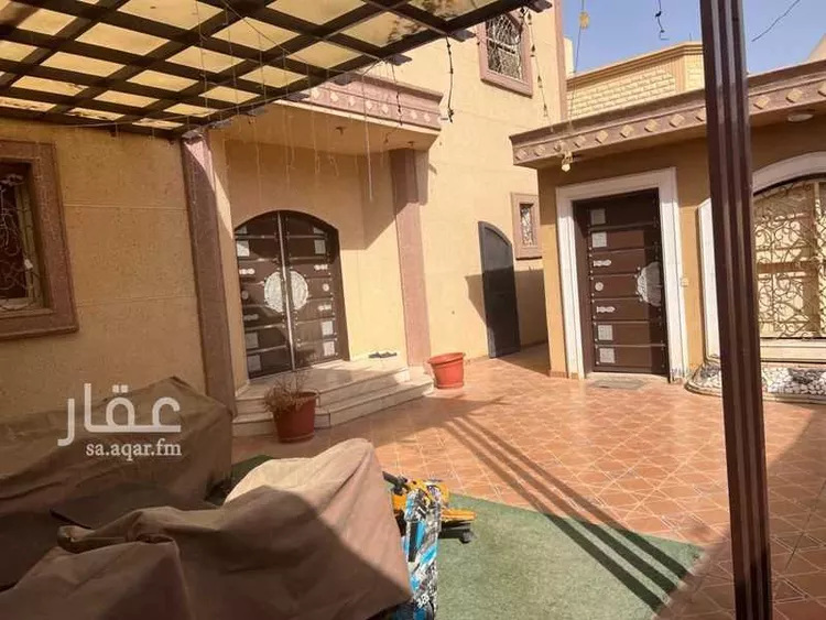 فيلا للبيع في شارع البارز, حي الدار البيضاء, مدينة الرياض, منطقة الرياض صورة 5
