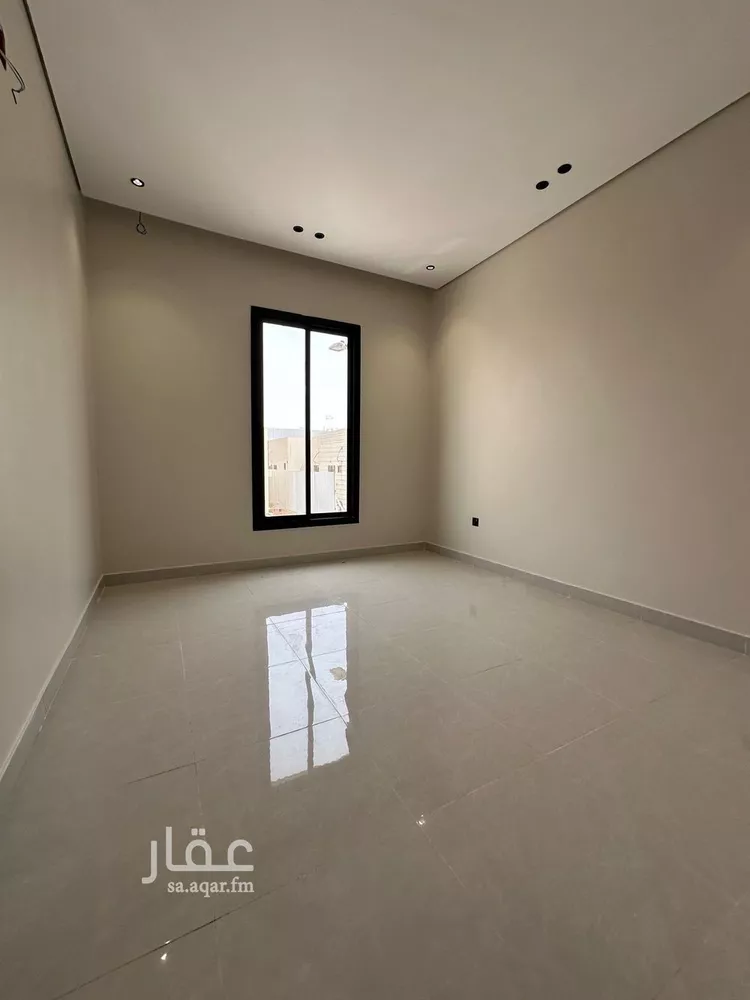 شقة للبيع في شارع عبدالعزيز العباسي, حي الملك فيصل, مدينة الرياض, منطقة الرياض صورة 3